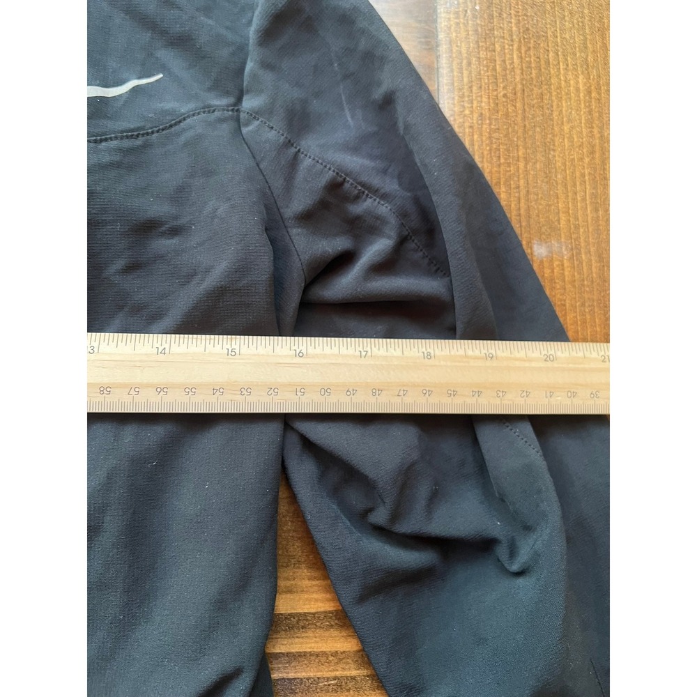 Size Medium - Picture 3 of 6